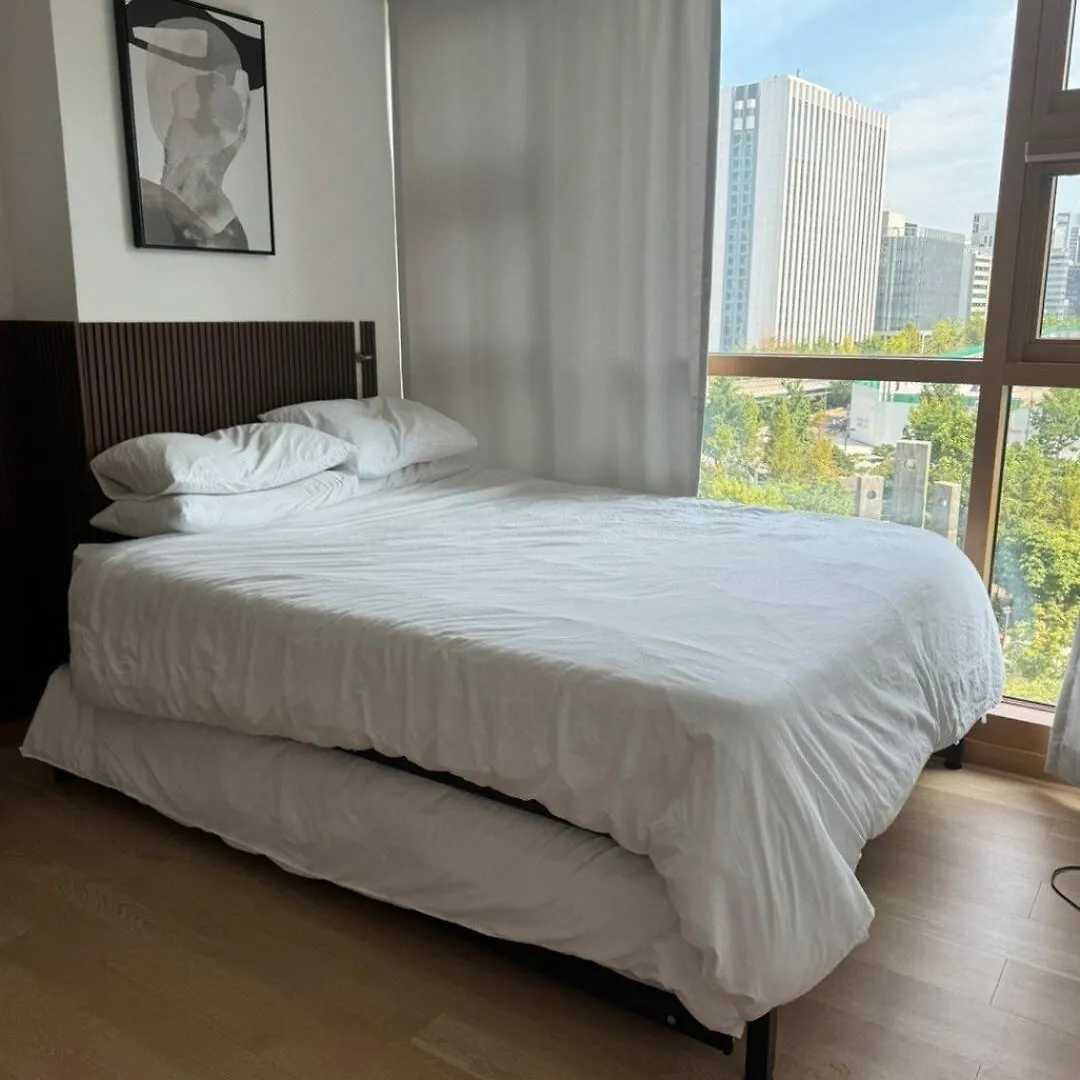 Quiet & Comfy Home, Close To Everything Seoul